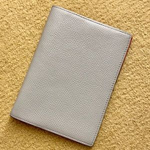 Hermès agenda cover passport holder